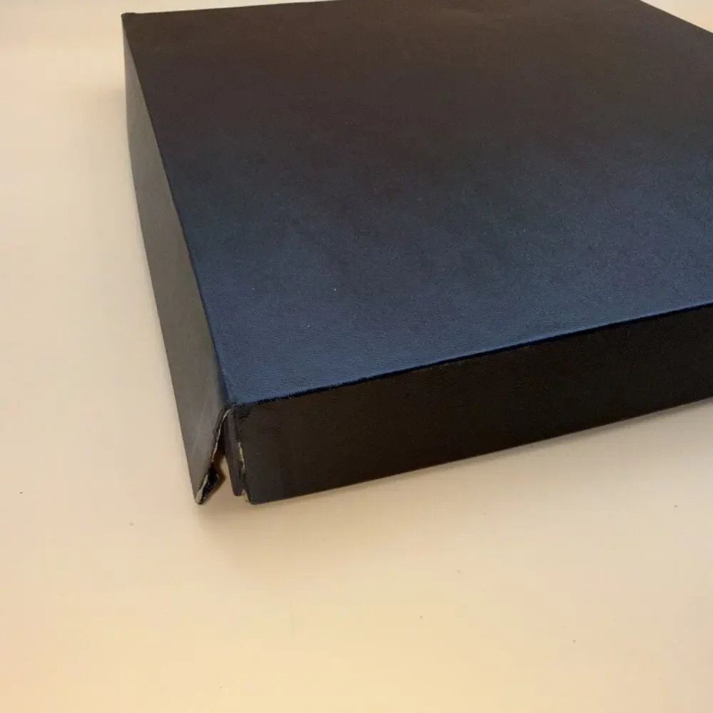 Creative Memories Masterpiece 12x12 Original Style Gift Box Album 30 Pgs/15 Shts